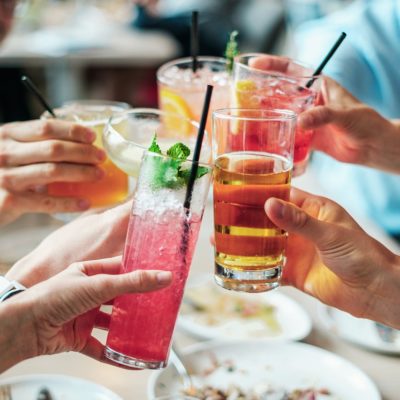 Top 5 Tips for Catering a Cocktail Party